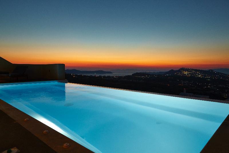Pýrgos North Santorini A Luxury Spa Hotel מראה חיצוני תמונה