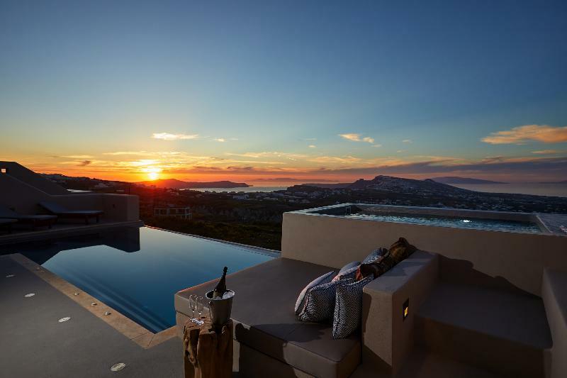 Pýrgos North Santorini A Luxury Spa Hotel מראה חיצוני תמונה