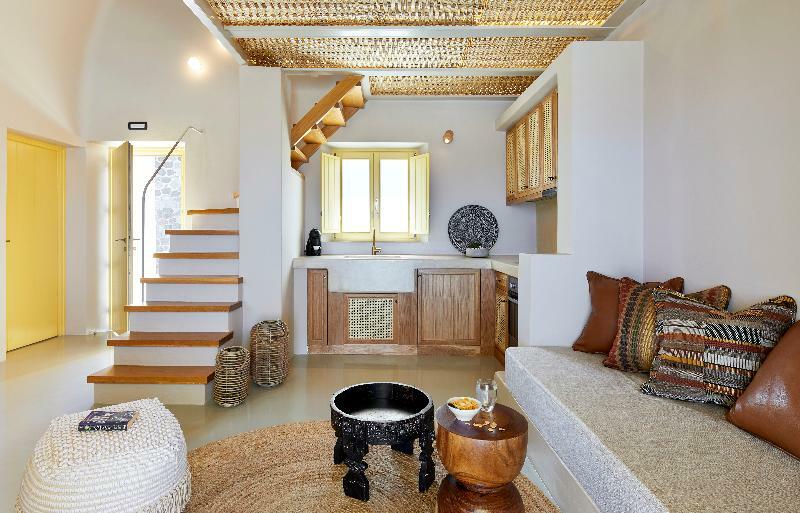 Pýrgos North Santorini A Luxury Spa Hotel מראה חיצוני תמונה
